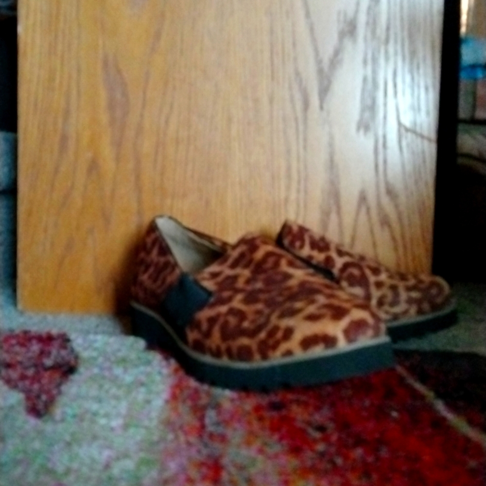 Woman's Cheetah Print Loafers